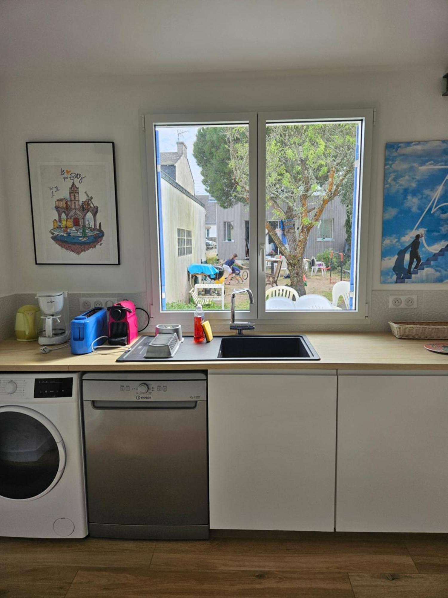 Maison De Famille A Batz Sur Mer Proche Plages Room photo